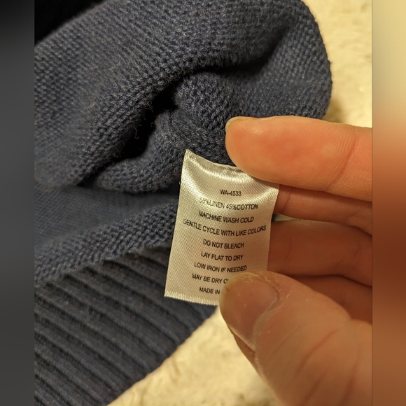 Kiel James Patrick Navy Blue Fox Crest Monogrammed Embroidered Sweater sz M - Picture 5 of 8